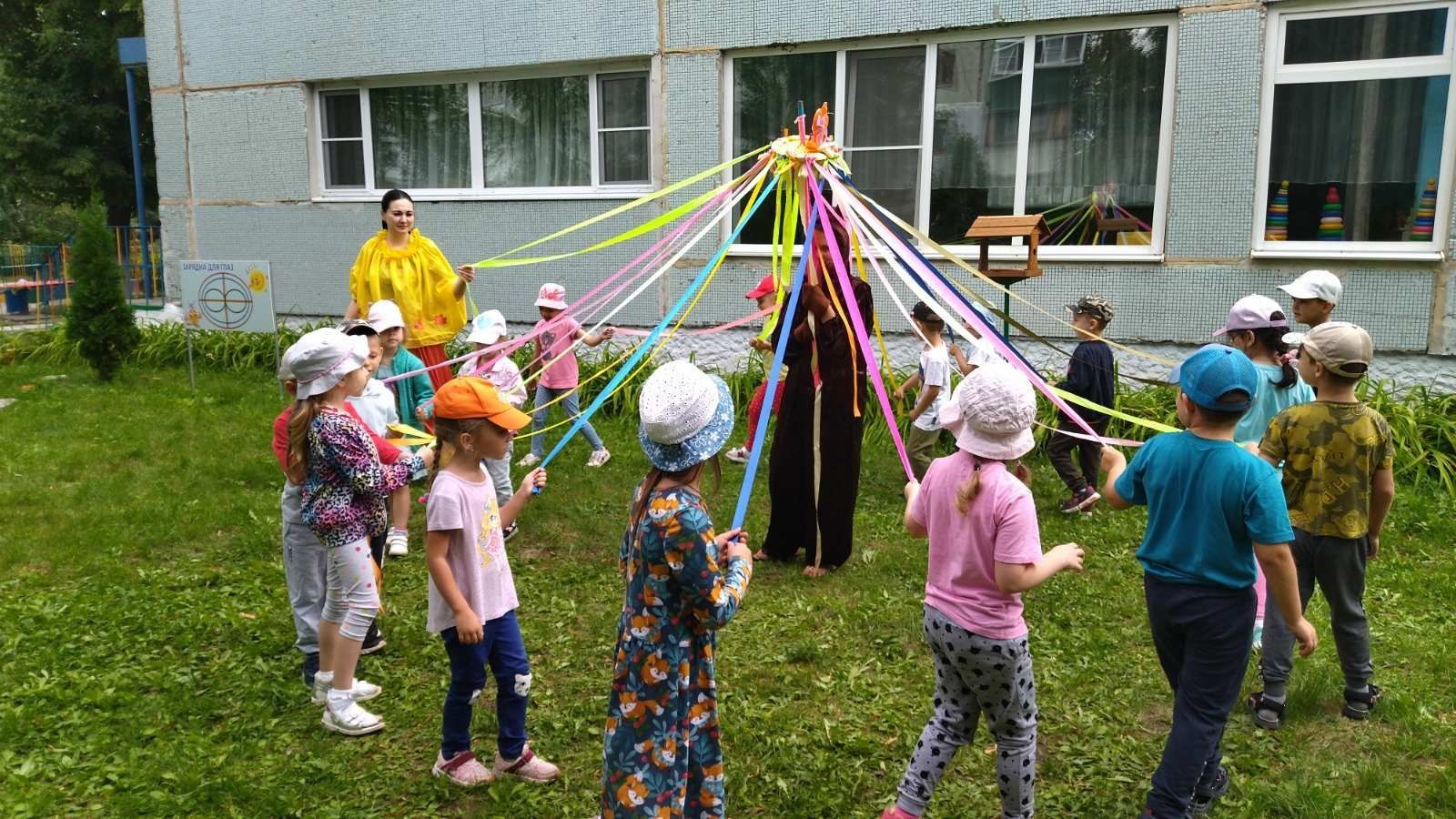 Праздники и развлечения в детском саду